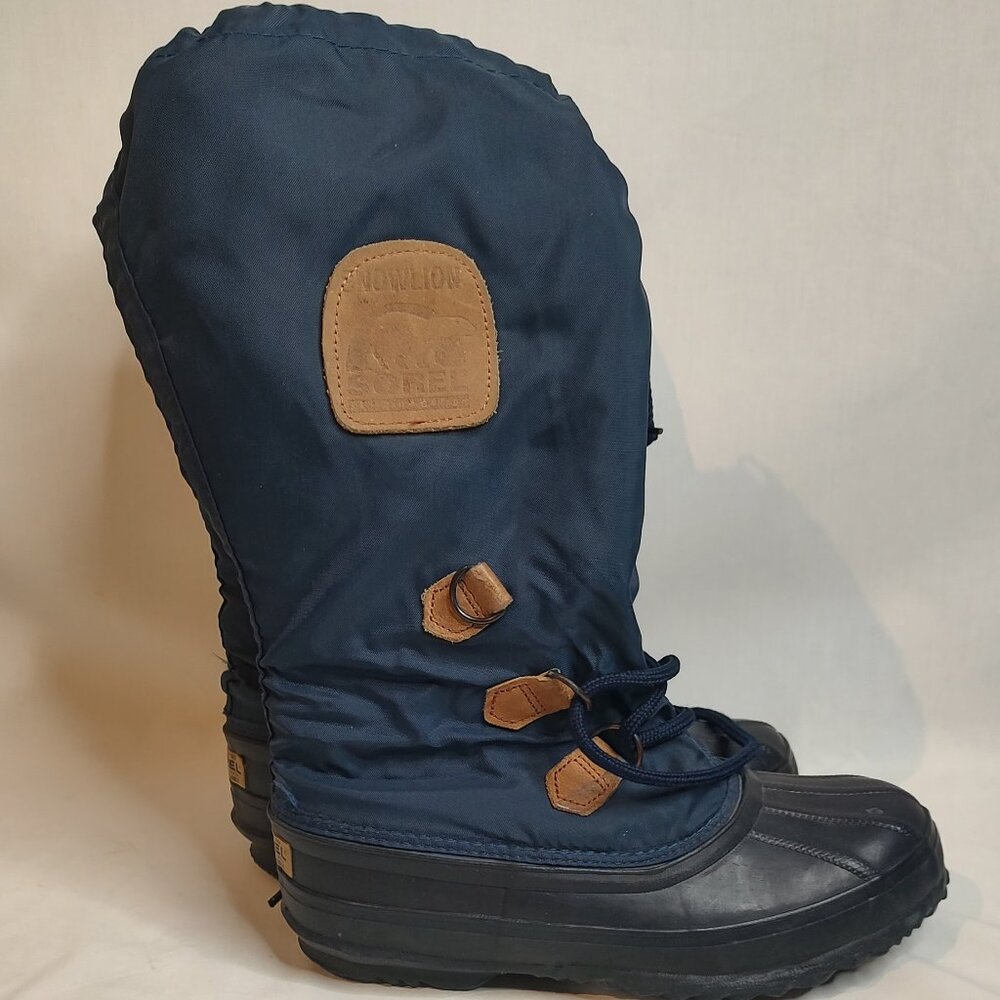 Sorel Women's Snowlion Tail Waterproof Boots (Made in Canada), Size 7